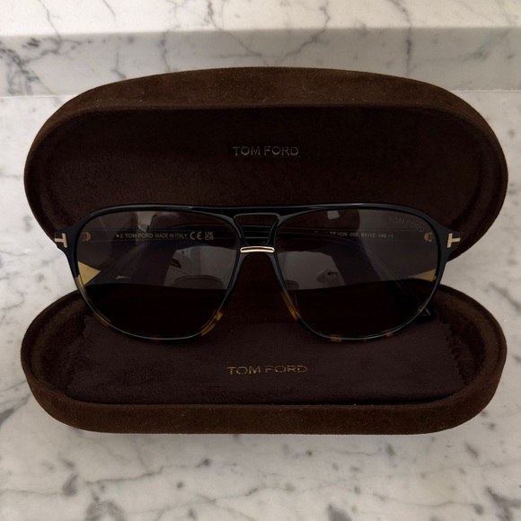 Tom Ford Bruce 1026 Sunglasses